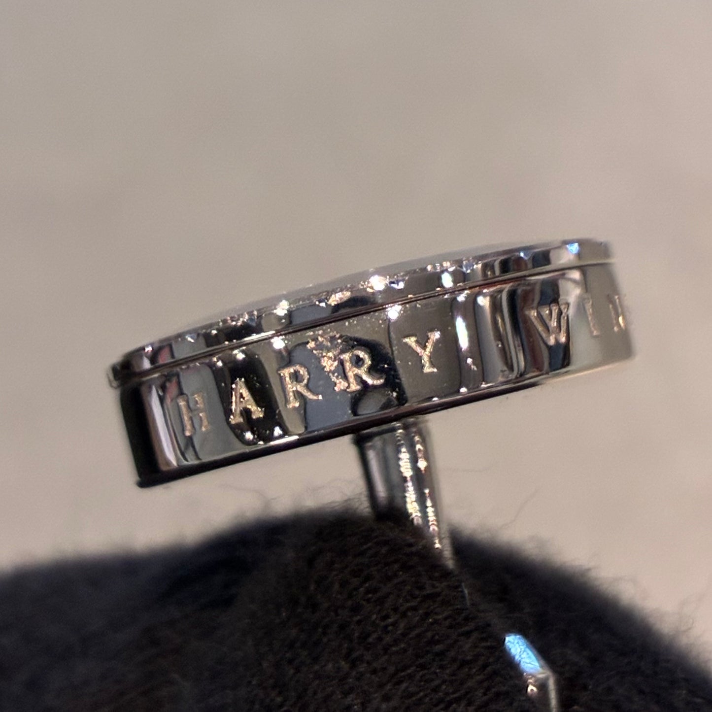 Harry Winston Ocean Cufflinks 18KWG