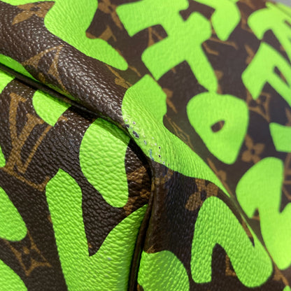 Louis Vuitton 2009 Green Monogram Graffiti Neverfull GM Tote M93703