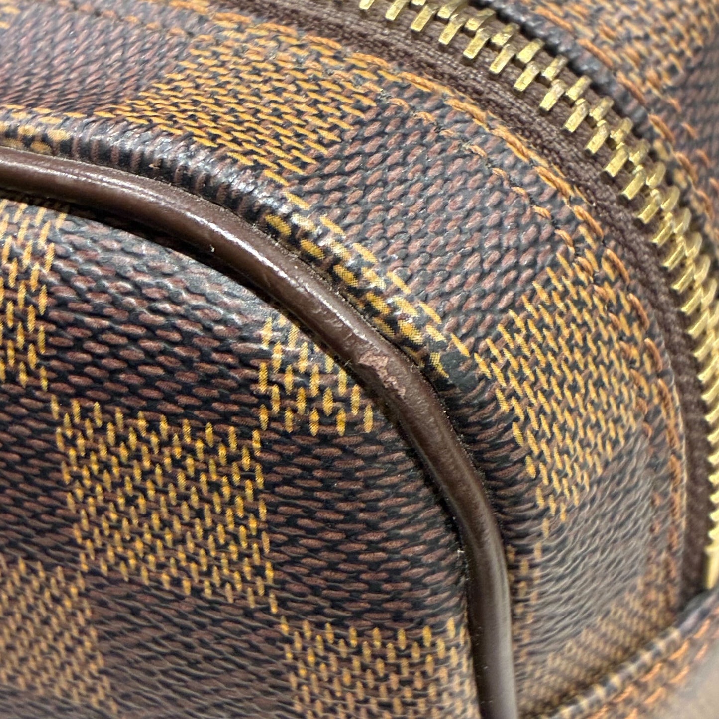 Louis Vuitton 2006 Damier Nile Shoulder Bag N48062