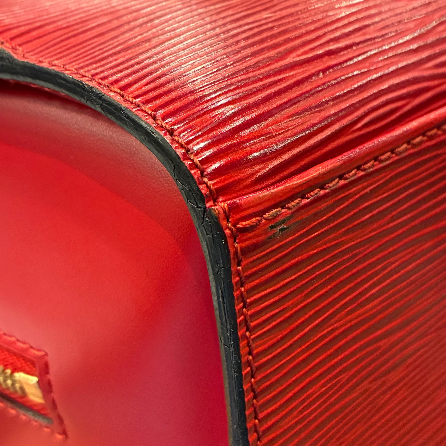 Louis Vuitton Red Epi Pont Neuf Handbag M52057