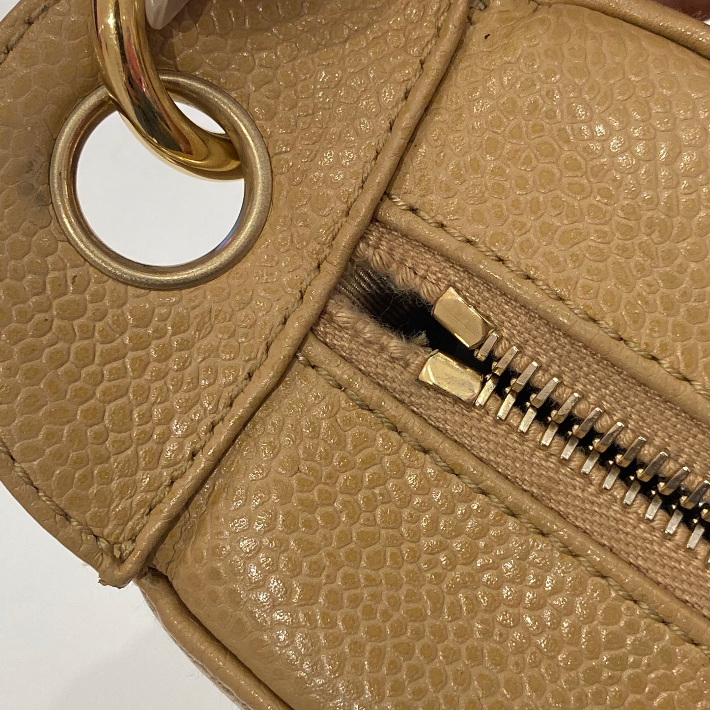 Chanel 2004-2005 Beige Caviar Shoulder Bag