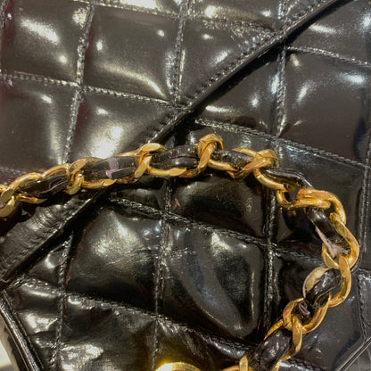Chanel 1986-1988 Black Patent Leather Shoulder Bag