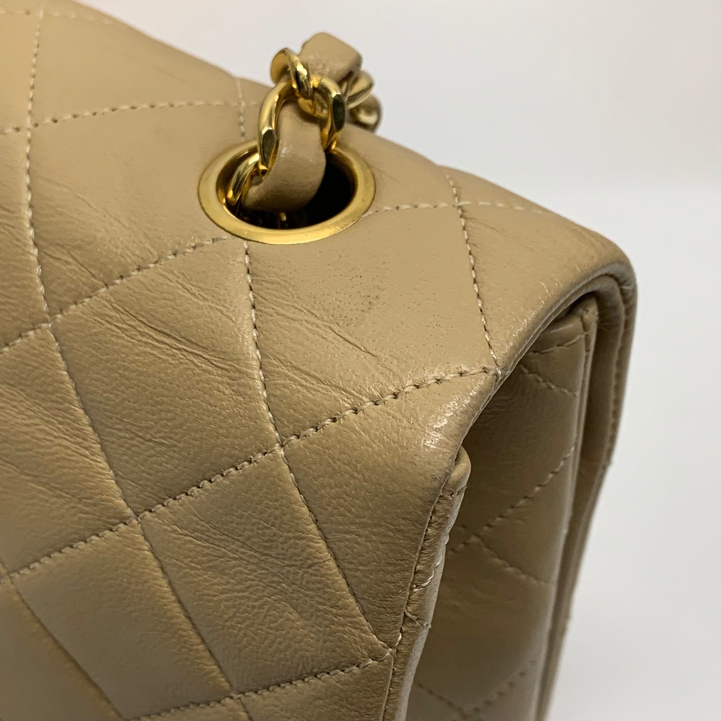 Chanel 1989-1991 Beige Lambskin Turnlock Small Full Flap Shoulder Bag