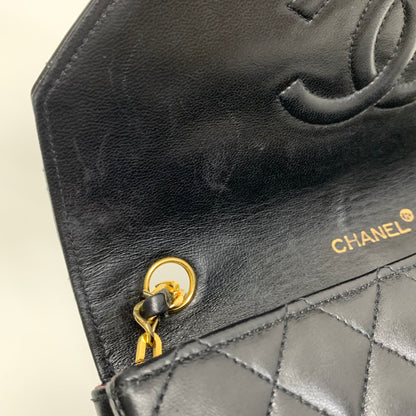Chanel 1986-1988 Black Lambskin Shoulder Bag