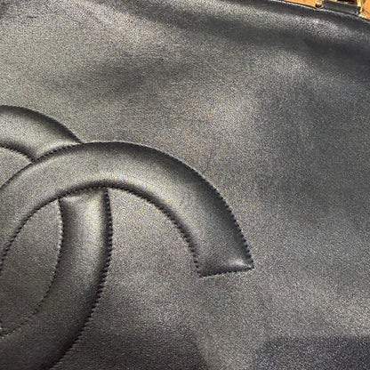 Chanel 1994-1996 Black Lambskin Chain Tote Shoulder Bag