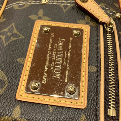 Louis Vuitton 2007 Monogram Rivet Pochette Accessoires Handbag M40141
