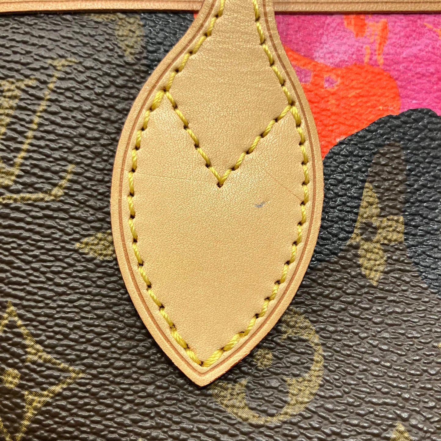 Louis Vuitton 2009 Monogram Rose Neverfull MM Shoulder Tote Bag M48613