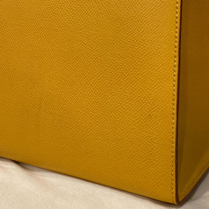 Hermes Jaune Courchevel Kelly 32 Sellier Handbag