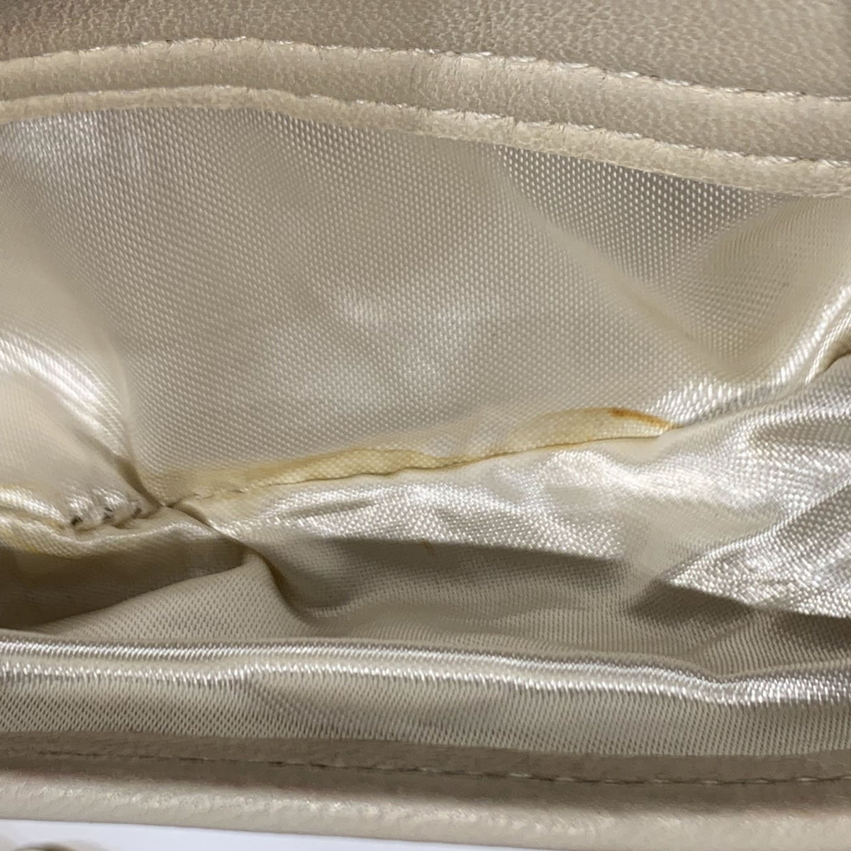 Chanel 1989-1991 Ivory Lambskin Camera Bag Mini