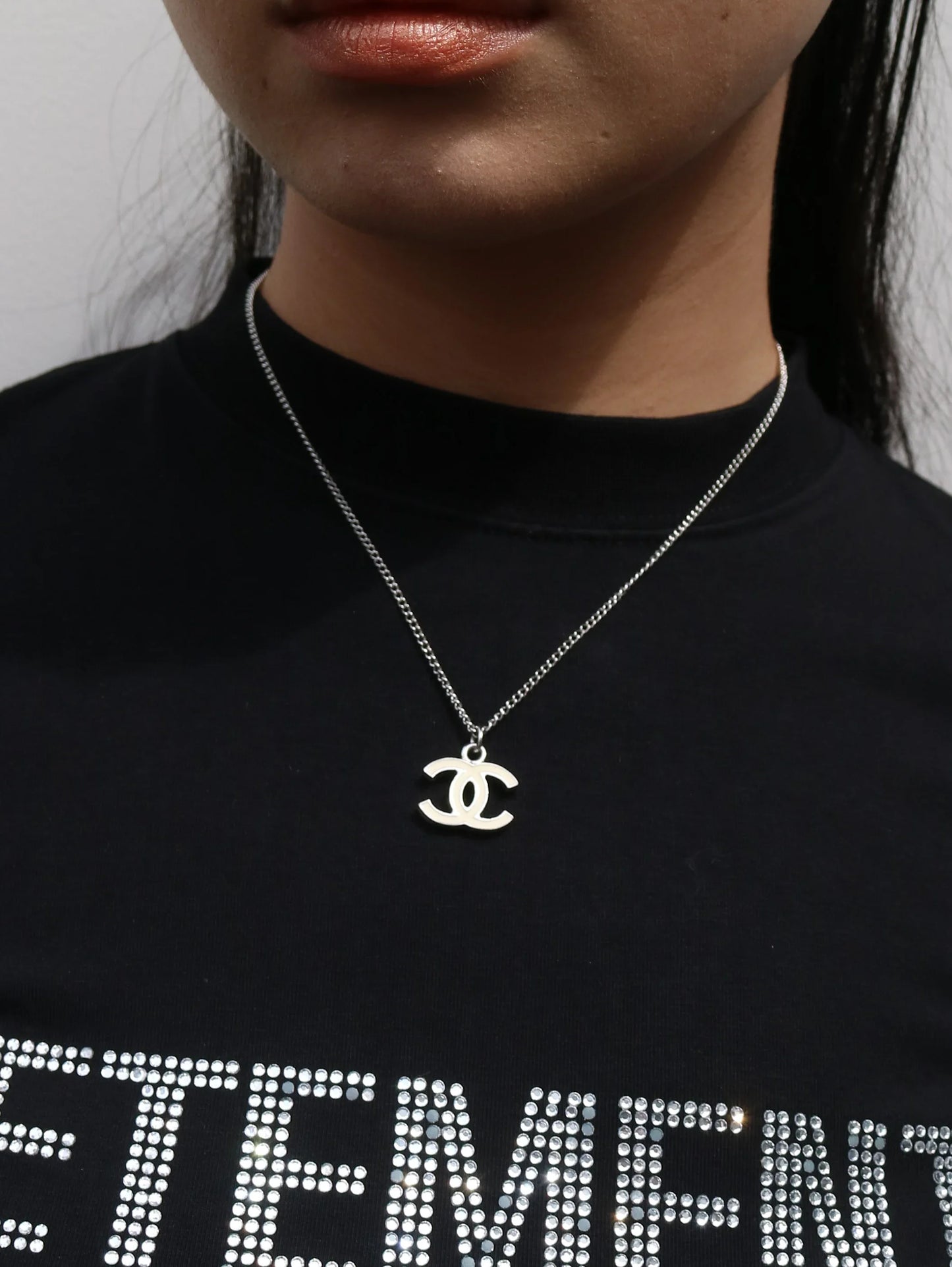 Chanel Chain Necklace Silver White 06V