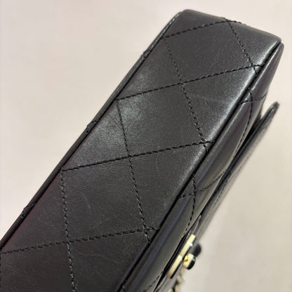 Chanel 2000-2002 Black Lambskin Acrylic Chain Shoulder Bag