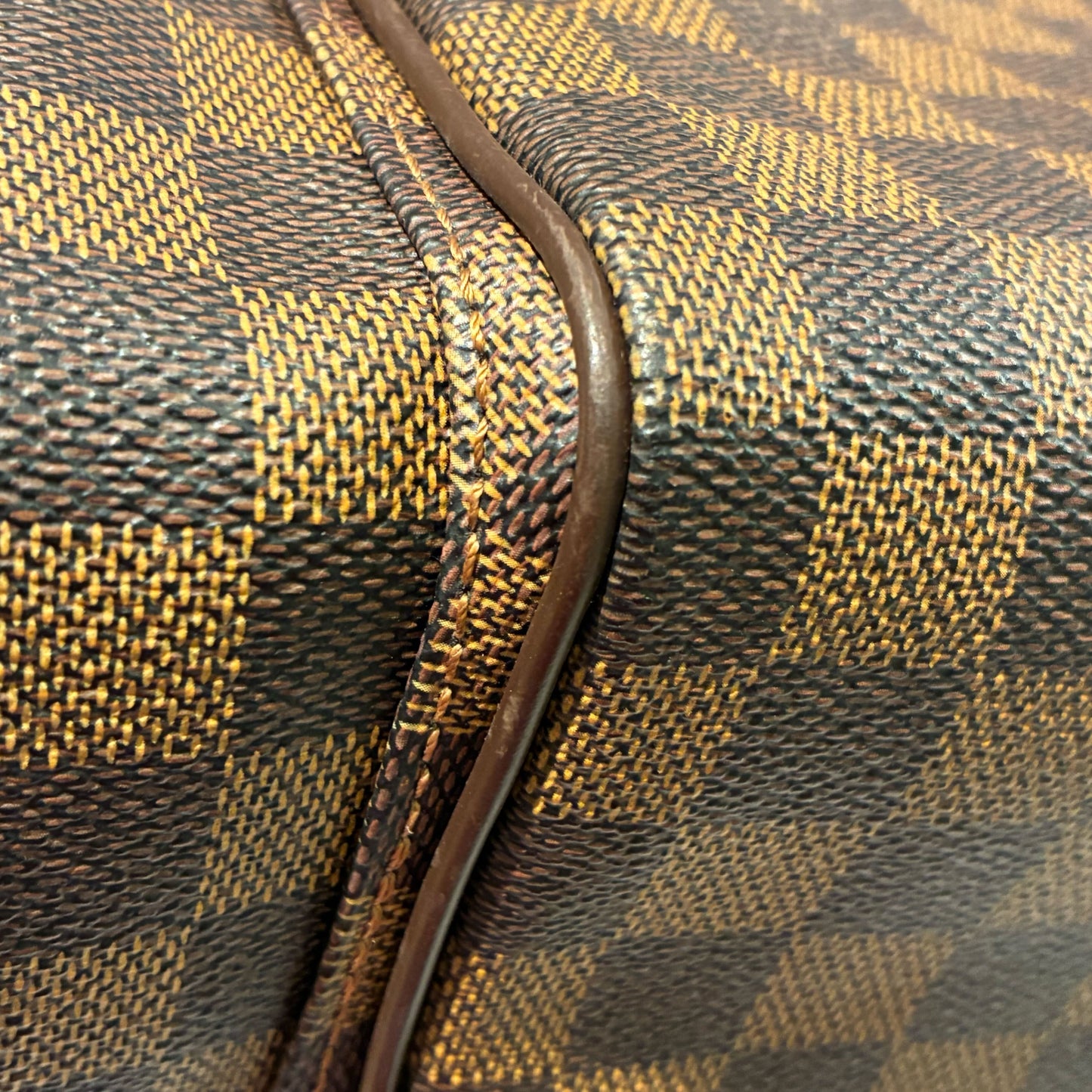 Louis Vuitton 2006 Damier Reporter Melville Shoulder Bag N51126