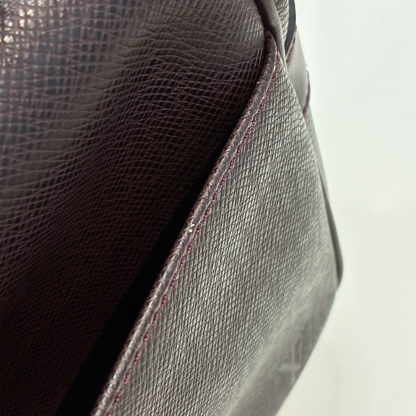 Louis Vuitton Purple Taiga Reporter PM Shoulder Bag M30156