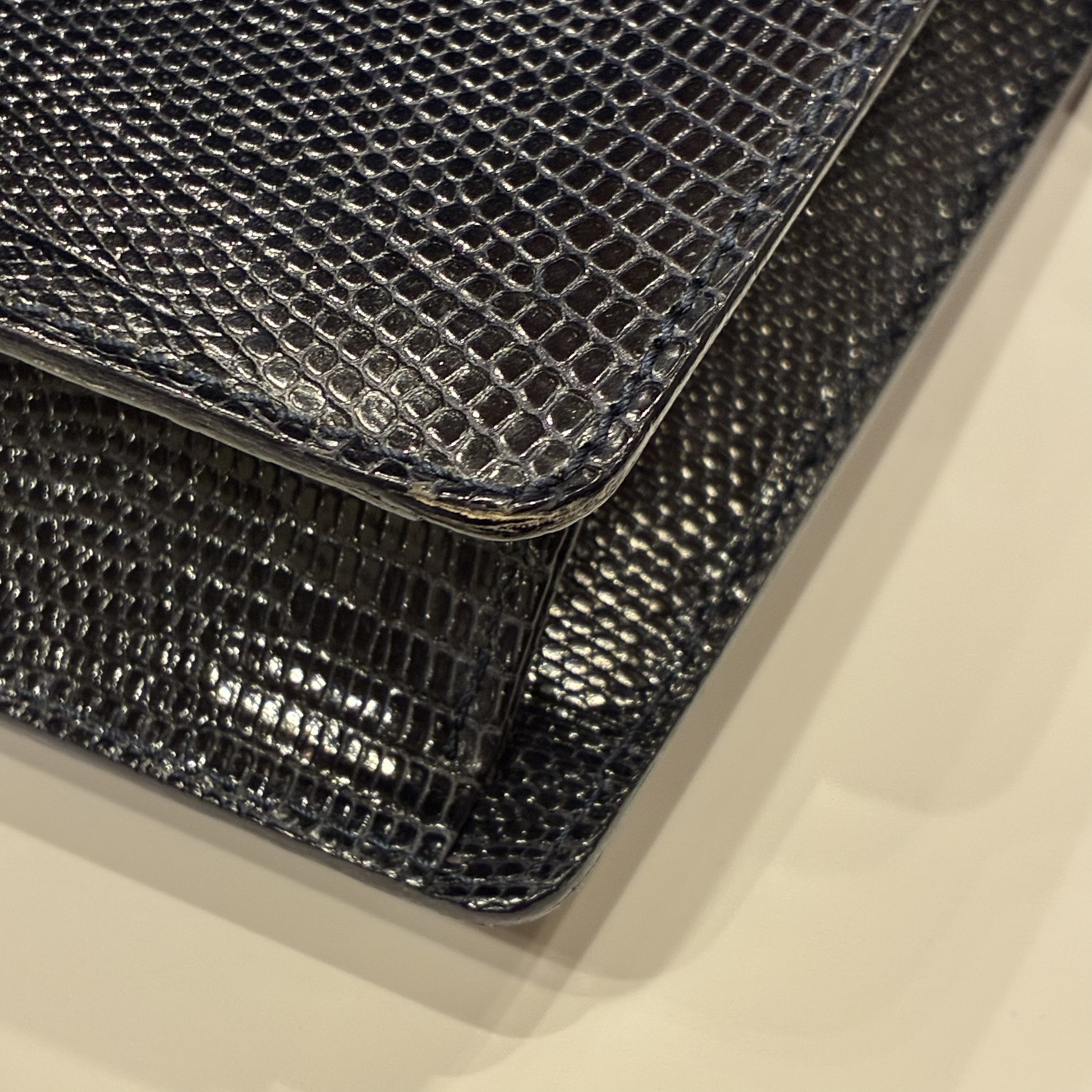 Louis Vuitton * Lizard Pochette Serie Dragonne Clutch