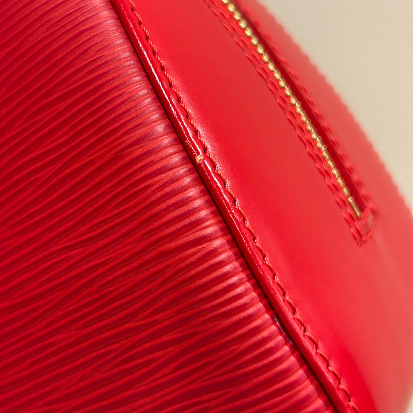 Louis Vuitton 2004 Jasmin Epi Red M52087