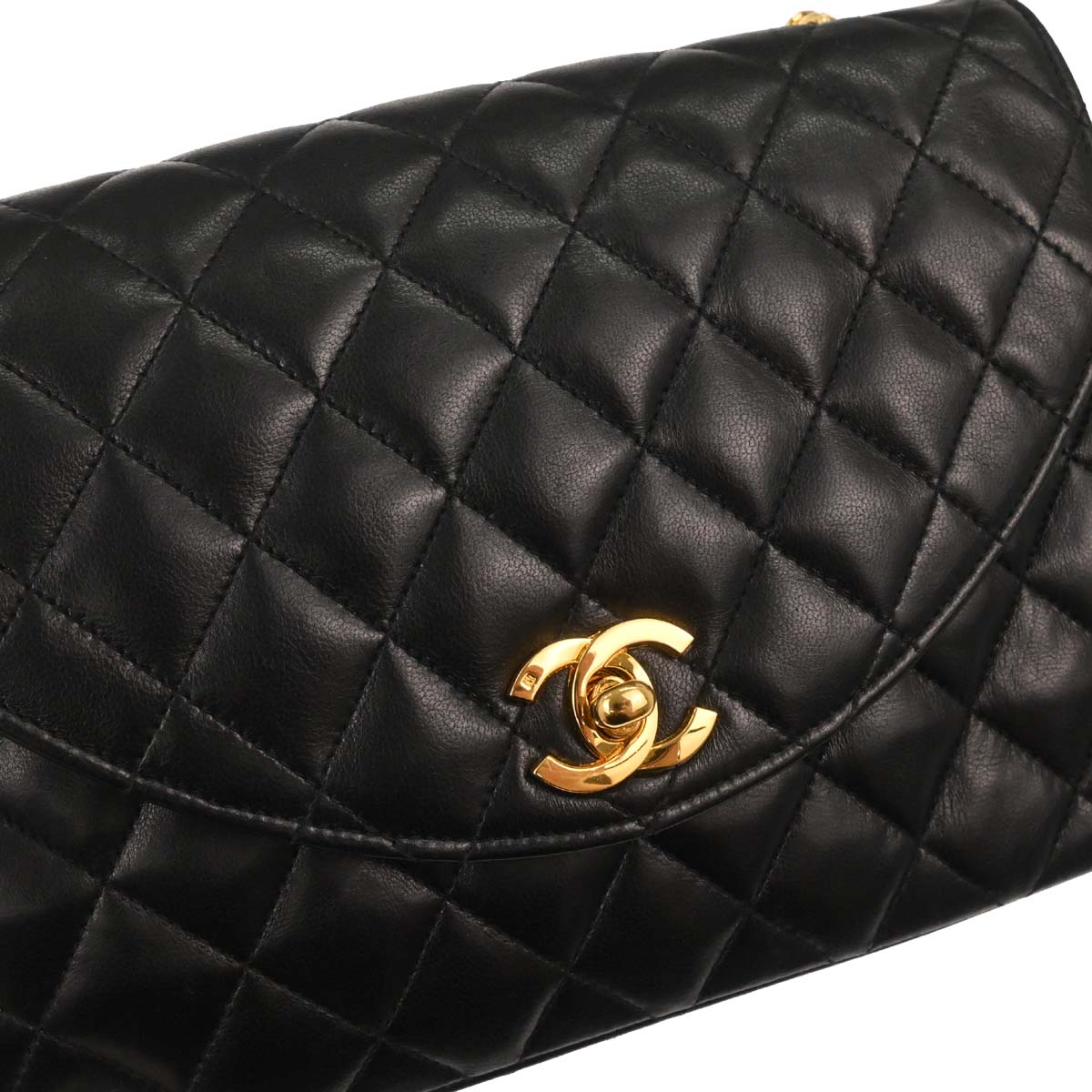 Chanel 1986-1988 Black Lambskin Shoulder Bag