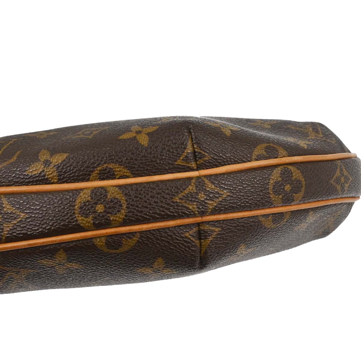 Louis Vuitton Monogram Pochette Croissant Handbag M51510