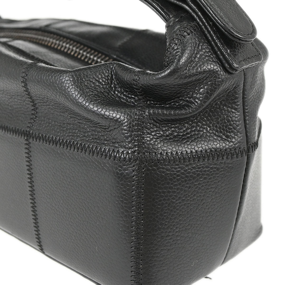 Chanel 2003-2004 Black Caviar Skin Choco Bar Handbag