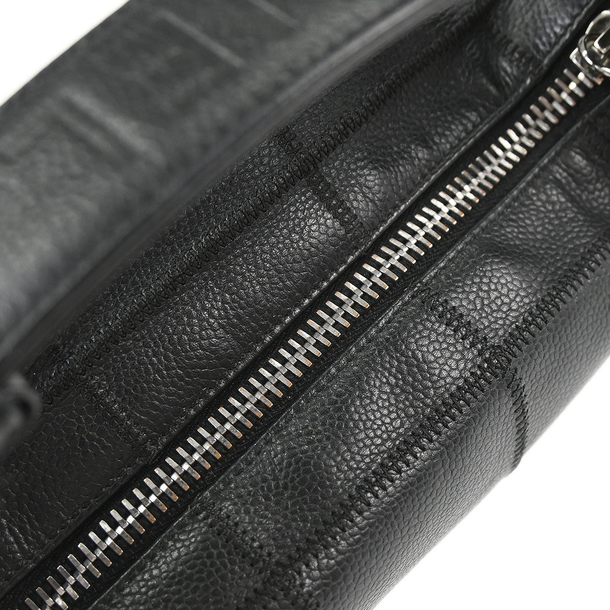 Chanel 2003-2004 Black Caviar Skin Choco Bar Handbag