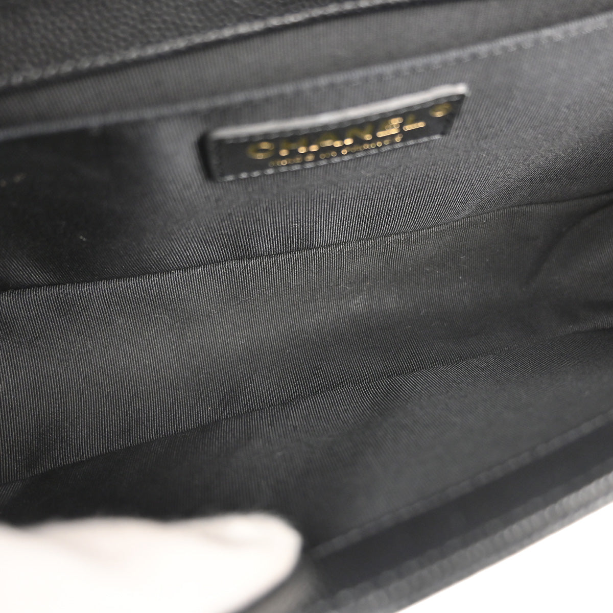 Boy Chanel 2019 Black Caviar Skin Medium Chain Shoulder Bag