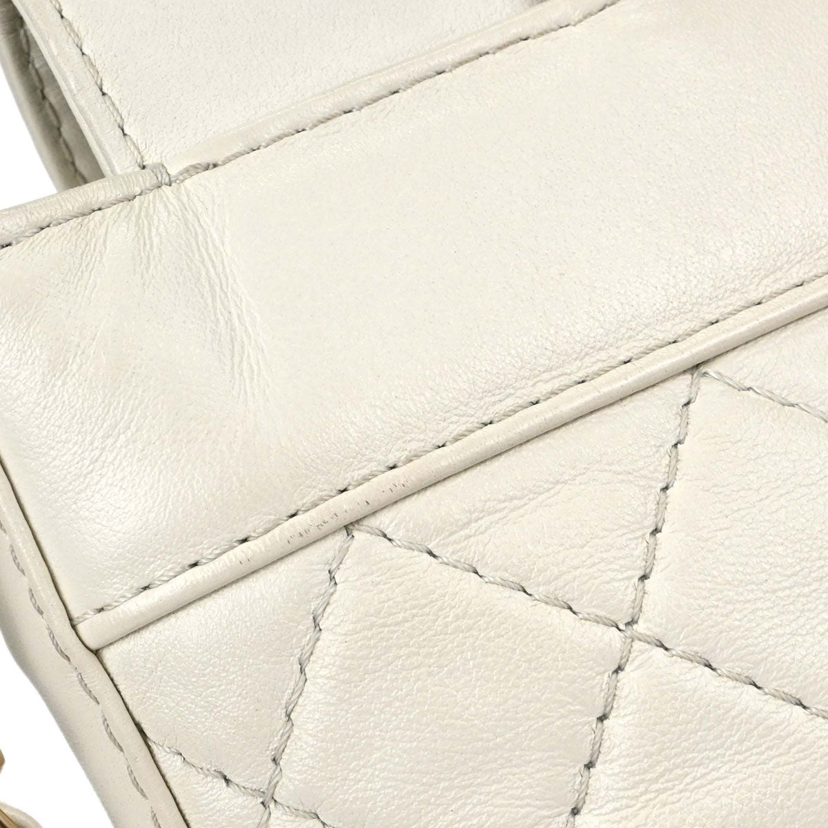 Chanel White Lambskin Bucket Chain Shoulder Bag