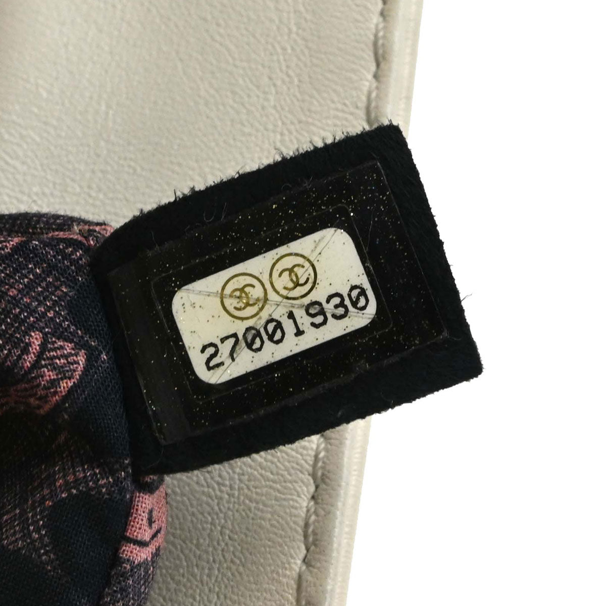 Chanel White Lambskin Bucket Chain Shoulder Bag