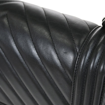Boy Chanel Black Lambskin Chevron Medium Shoulder Bag
