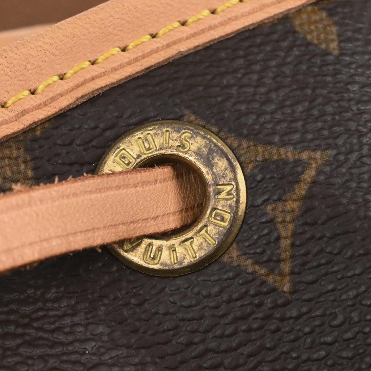 Louis Vuitton Monogram Montsouris MM Backpack M51136