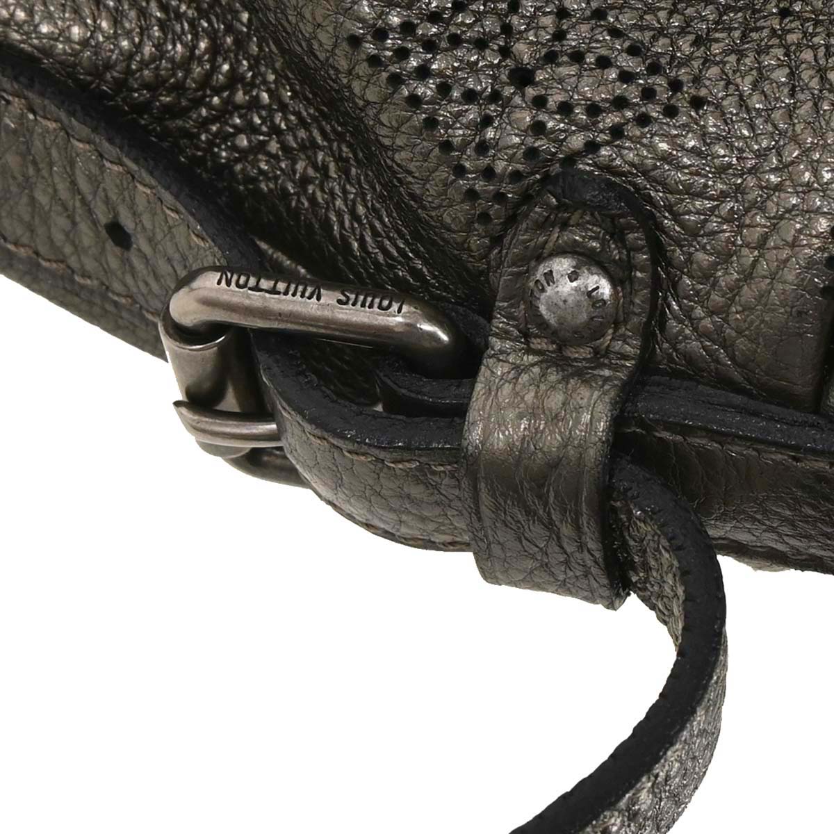 Louis Vuitton 2008 Silver Mahina XS Shoulder Bag M95718