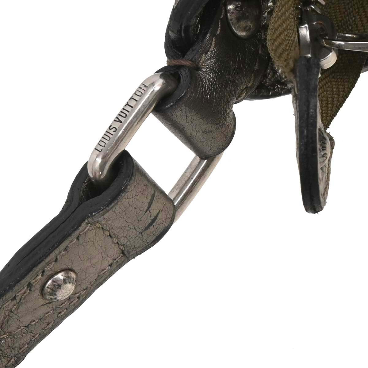 Louis Vuitton 2008 Silver Mahina XS Shoulder Bag M95718