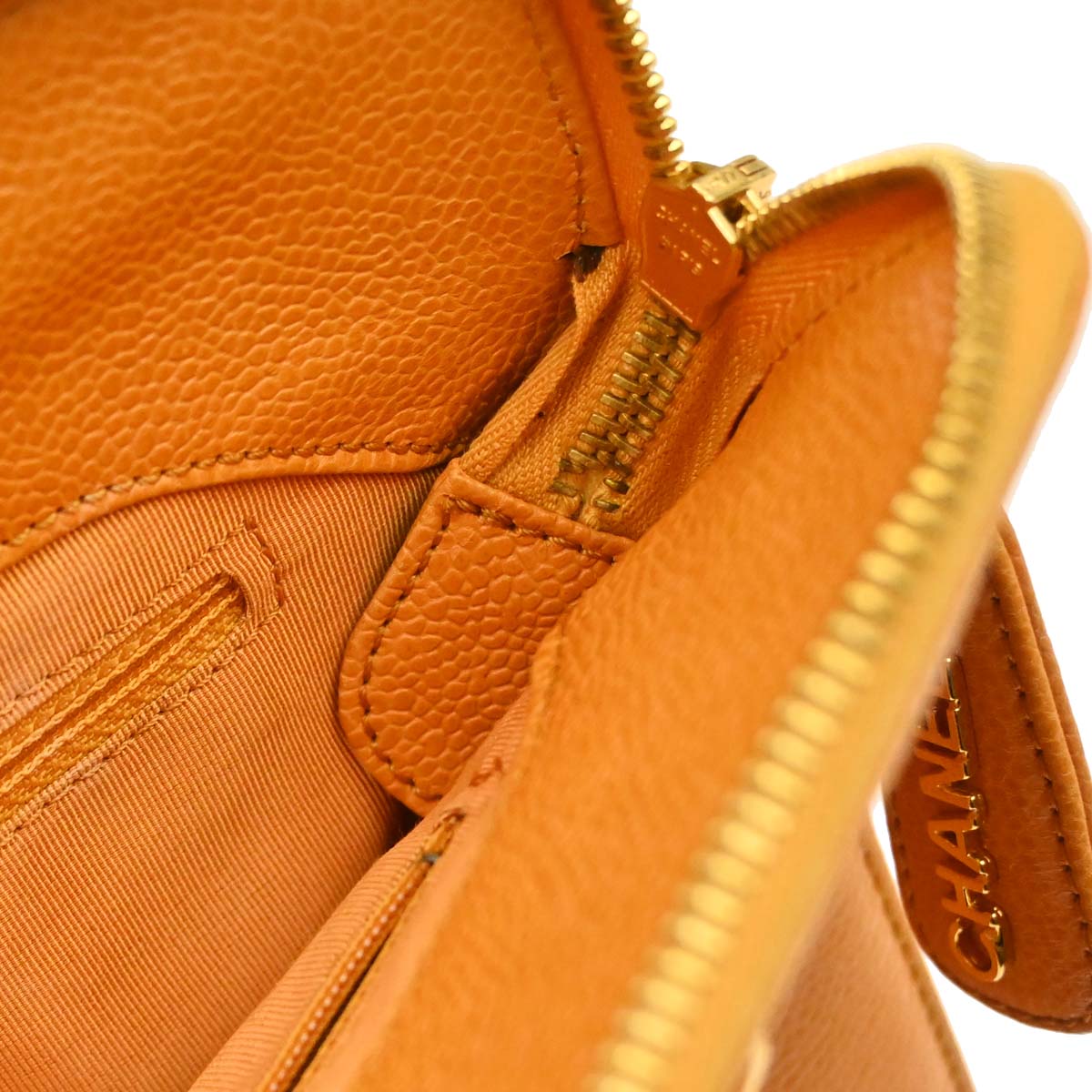 Chanel 1997-1999 Orange Caviar Skin Handbag