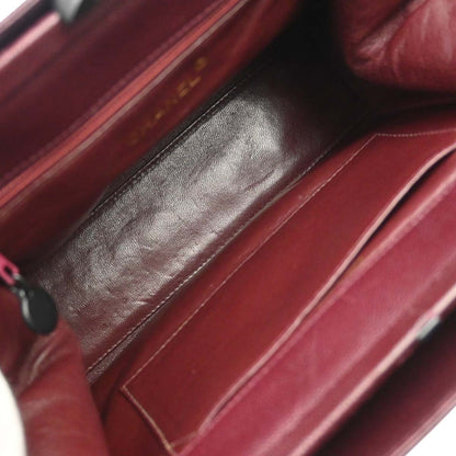 Chanel 1997-1999 Bordeaux Caviar Skin Shoulder Bag