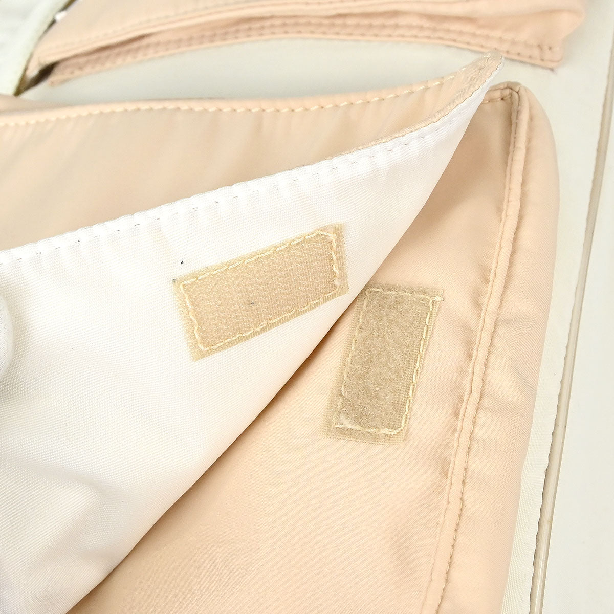 Chanel 2000-2002 White Nylon Sport Line Messenger Shoulder Bag