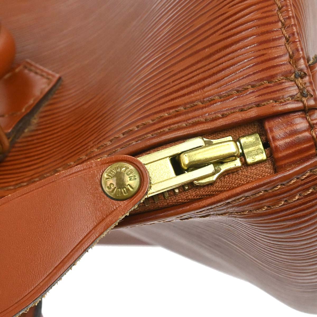 Louis Vuitton Brown Epi Speedy 30 Handbag M43003