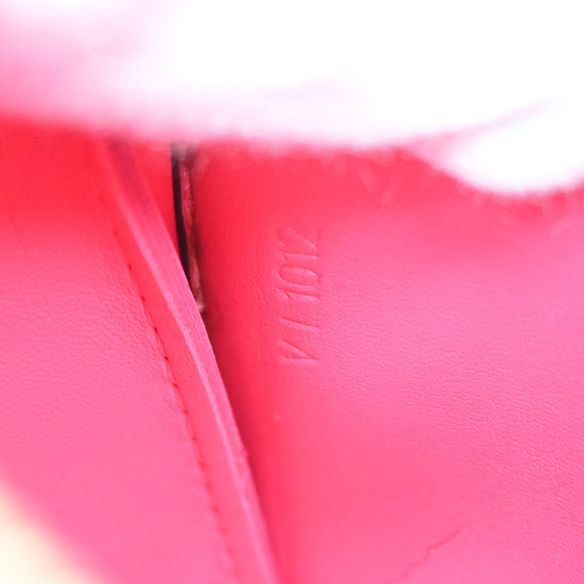 Louis Vuitton Pink Monogram Vernis Lexington Handbag M91223