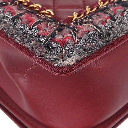 Boy Chanel 2016-2017 Red Lambskin Tweed Medium Shoulder Bag