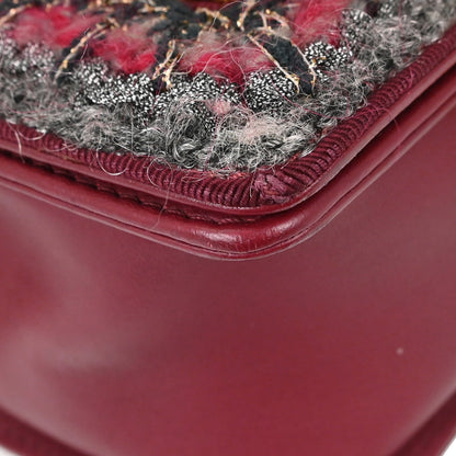 Boy Chanel 2016-2017 Red Lambskin Tweed Medium Shoulder Bag