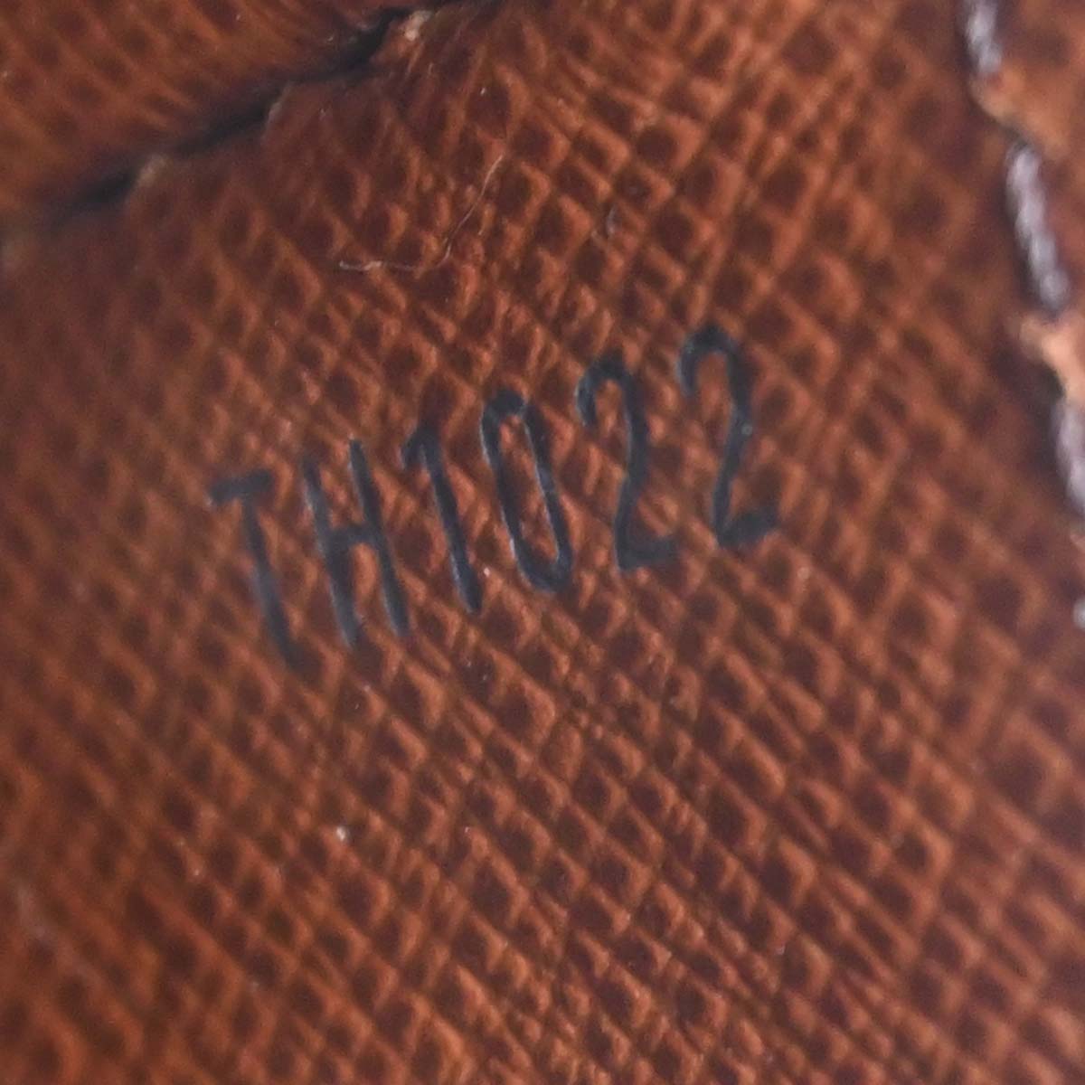 Louis Vuitton 2002 Monogram Saint Cloud GM Shoulder Bag M51242