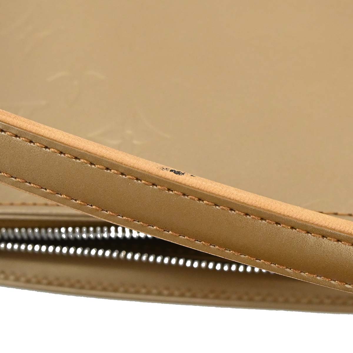 Louis Vuitton Beige Monogram Mat Fowler Handbag M55147
