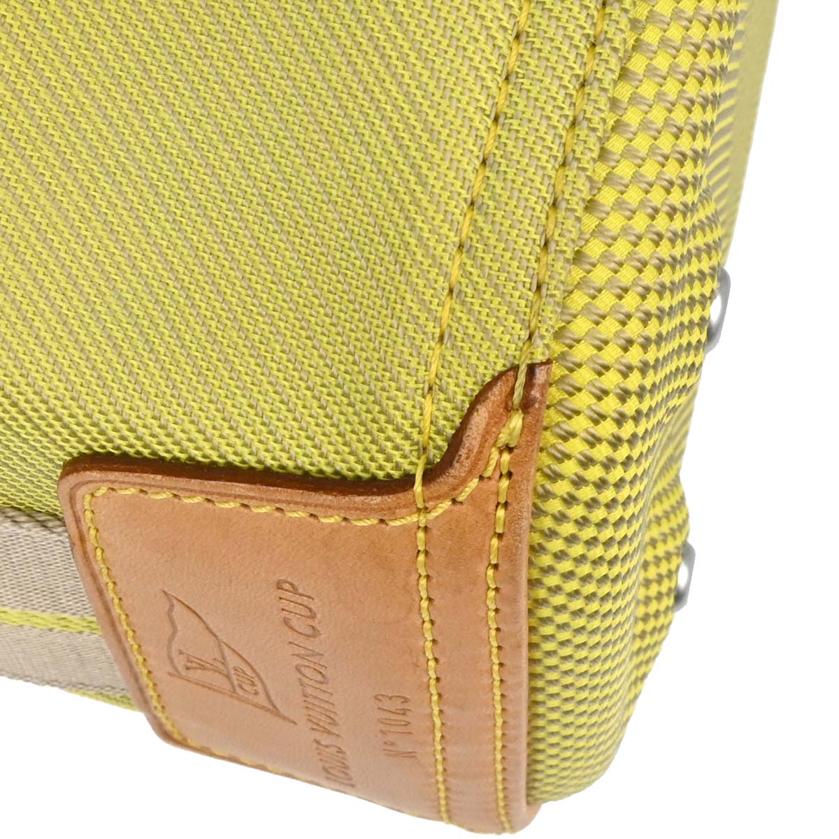 Louis Vuitton LV Cup Geant Volunteer Bucket Shoulder Bag M80635