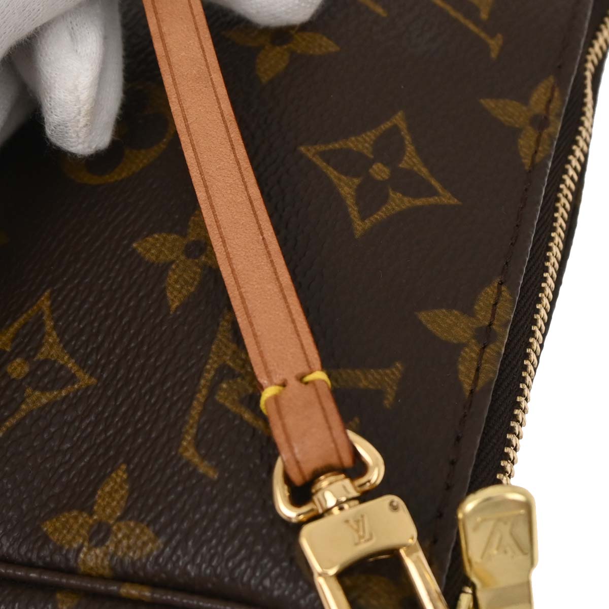 Louis Vuitton Monogram Pochette Accessoires Handbag M51980