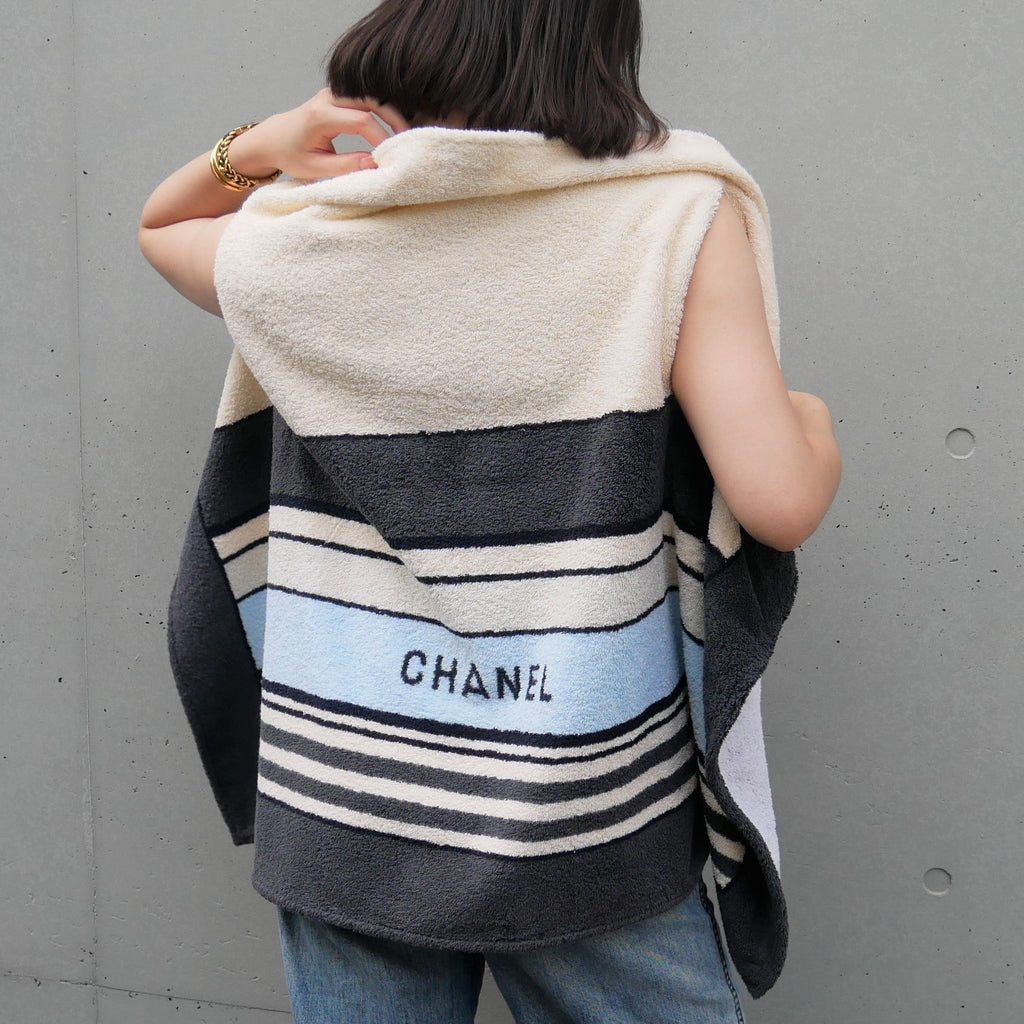 Chanel Wool-Cashmere-Blend Blanket