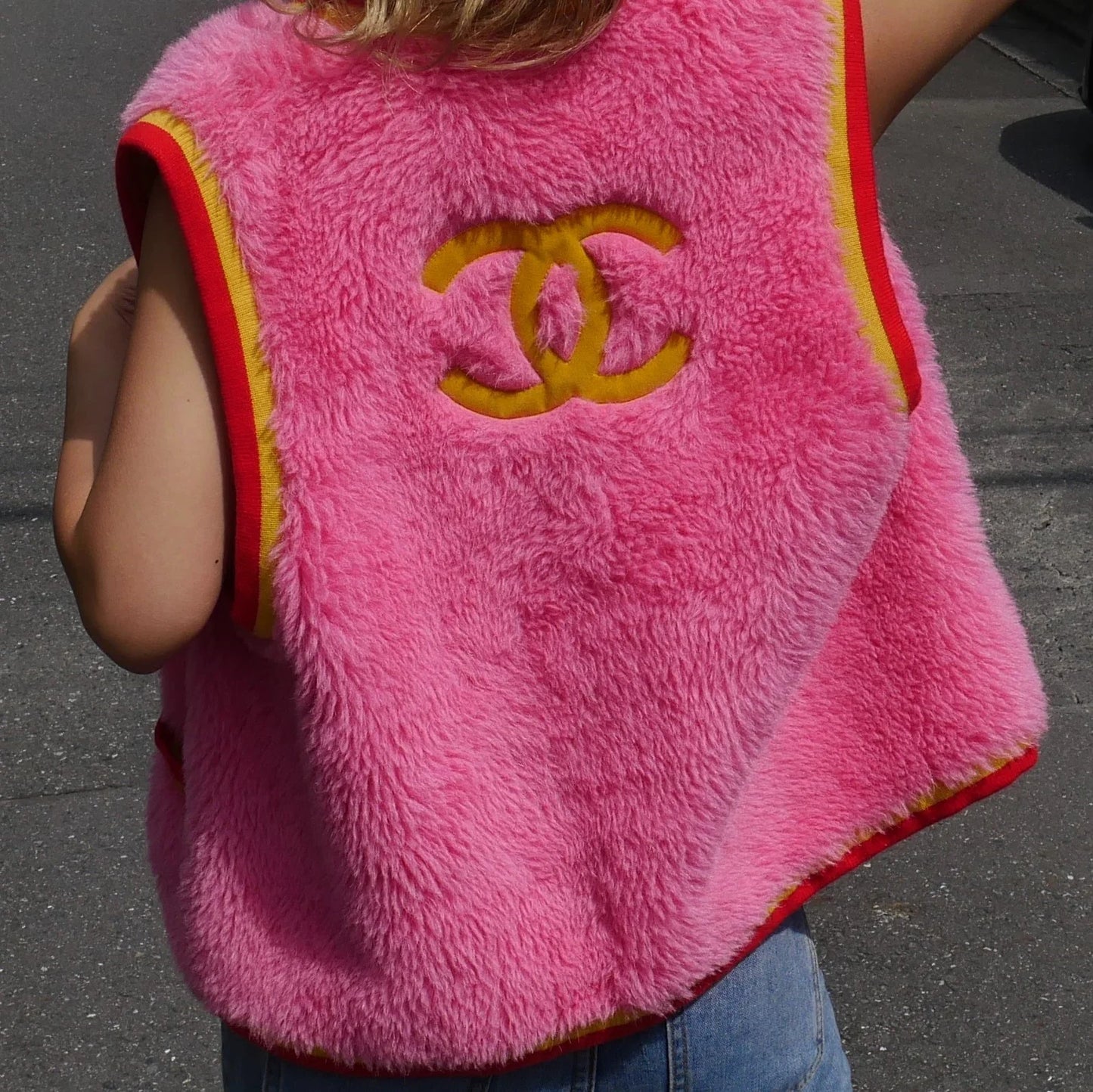 Chanel Fall 1994 CC Fur Vest #38