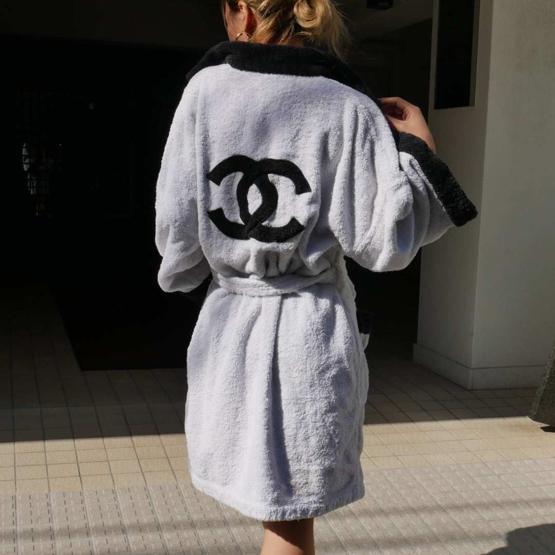 Chanel Cruise 1993 Terry Cloth Bathrobe AMORE Vintage Tokyo