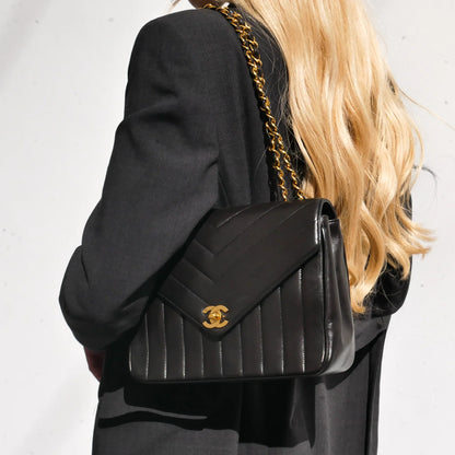 CHANEL 1991-1994 Black Lambskin Chevron Letter Flap Small