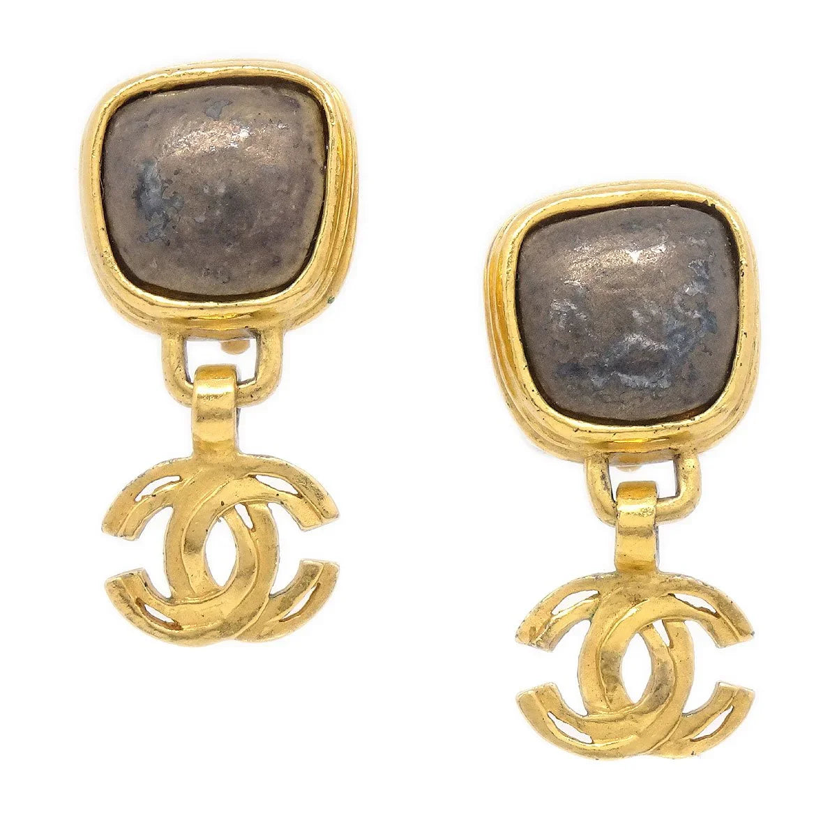 Chanel 1997 Stone CC悬挂耳环