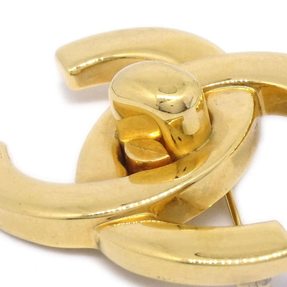Chanel Turnlock Brooch Gold 96P