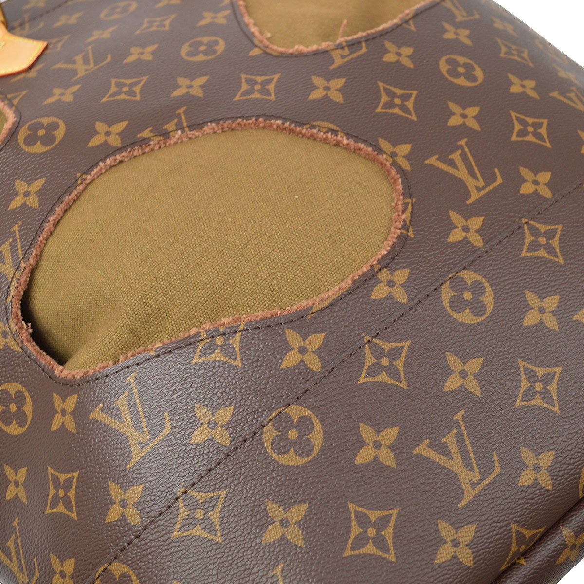LOUIS VUITTON 2014 x Comme Des Garcons Bag with Holes M40279