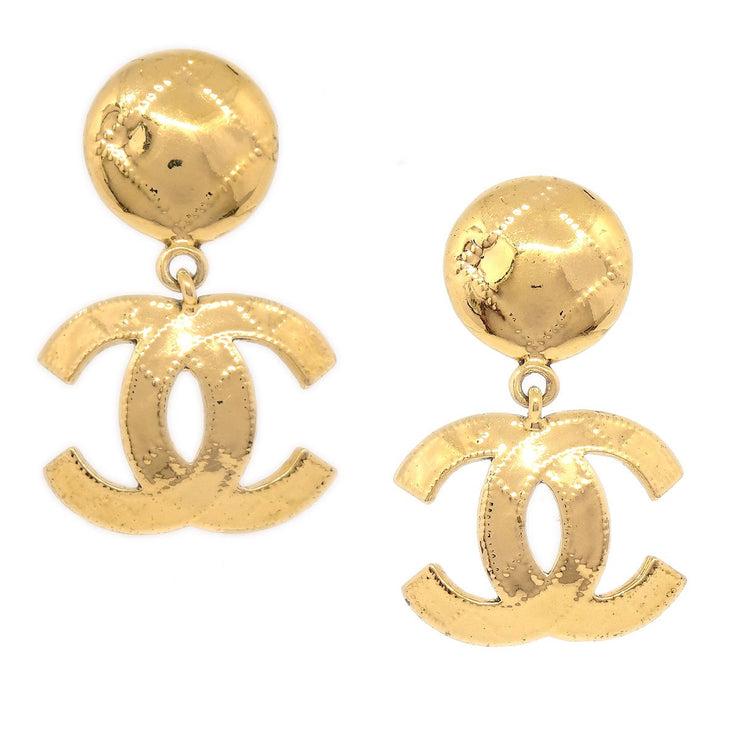 CHANEL 1994 Quilted CC Dangling Earrings Clip-On Gold Small