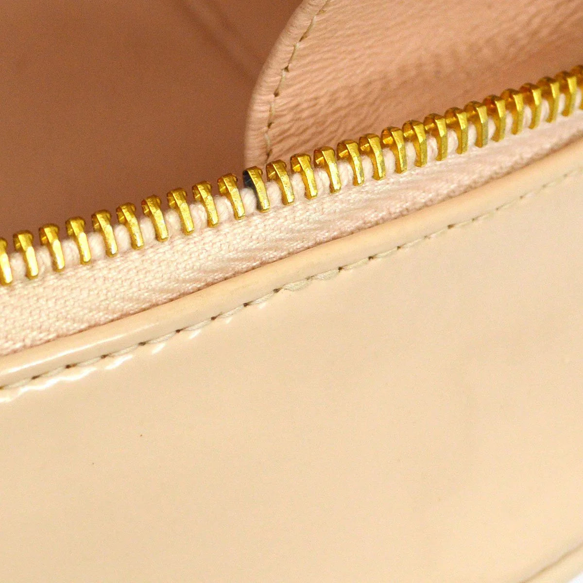 香奈儿（Chanel）1994-1996圆形虚荣手提包